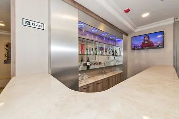 Hotell Alphonse
