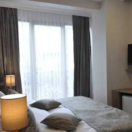 Hotell Alphonse 3*