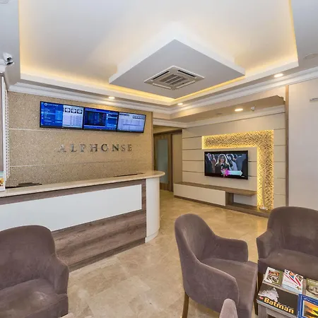 Alphonse Hotell 3*