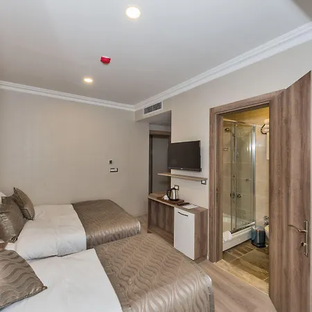 Alphonse Hotel 3*