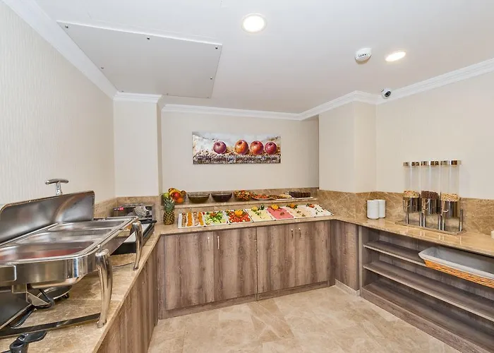 Alphonse Стамбул