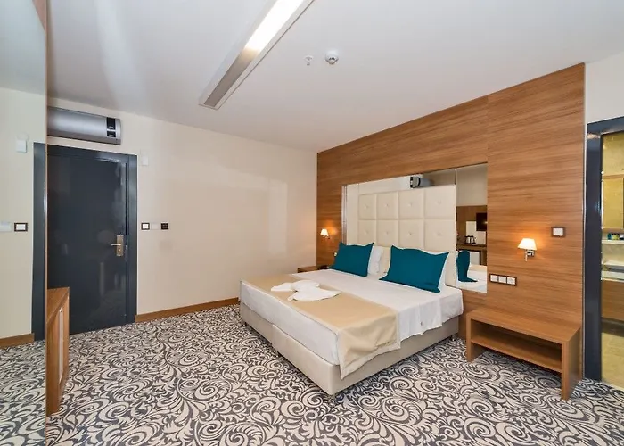 Alphonse Стамбул