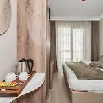 Alphonse 3* Стамбул