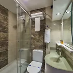 Отель Alphonse 3*