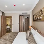 Отель Alphonse Стамбул