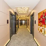 Отель Alphonse 3*